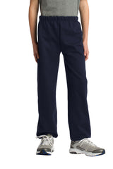 Gildan  Youth Heavy Blend  Sweatpant. 18200B