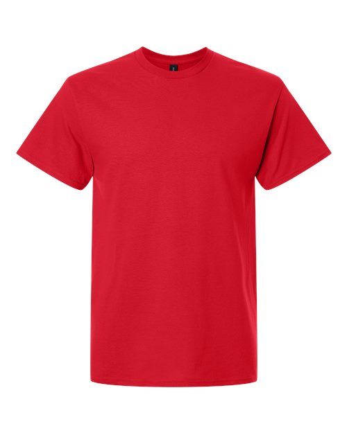 Gildan 5000 Heavy Cotton T-Shirt in Red