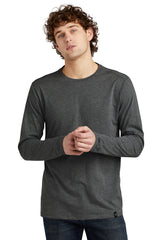 New Era   Heritage Blend Long Sleeve Crew Tee. NEA102