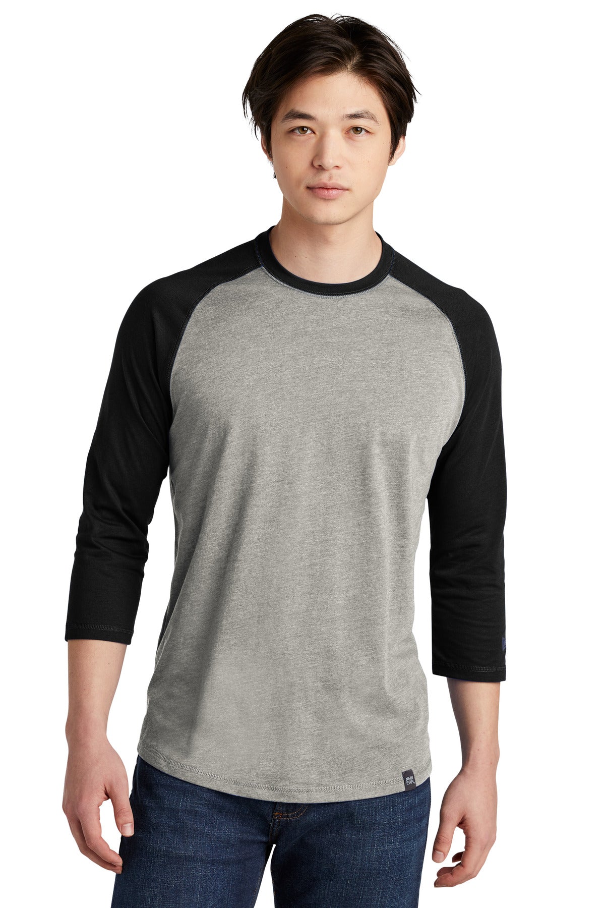 New Era   Heritage Blend 3/4-Sleeve Baseball Raglan Tee. NEA104